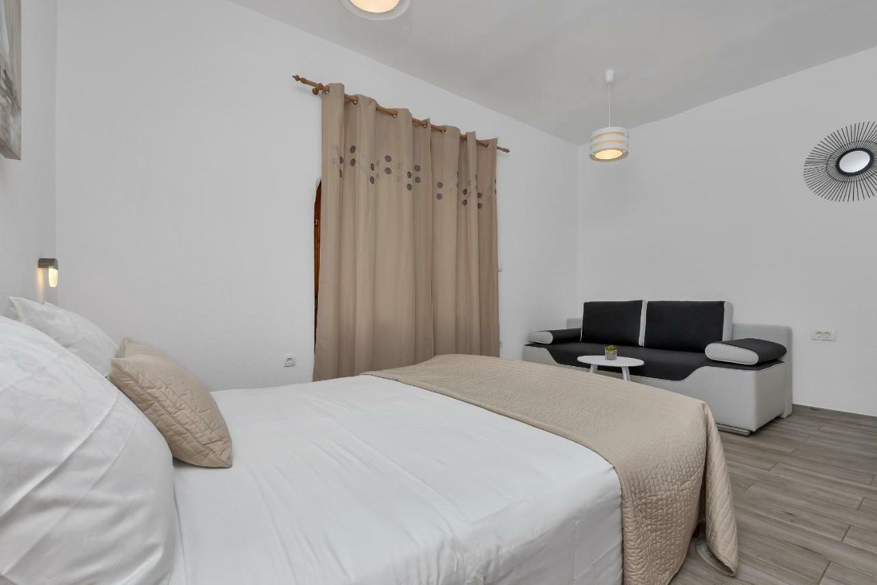 Apartment Kate Подгора Екстер'єр фото